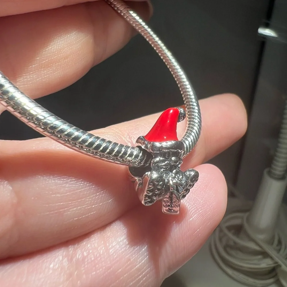 Seated Santa Charm